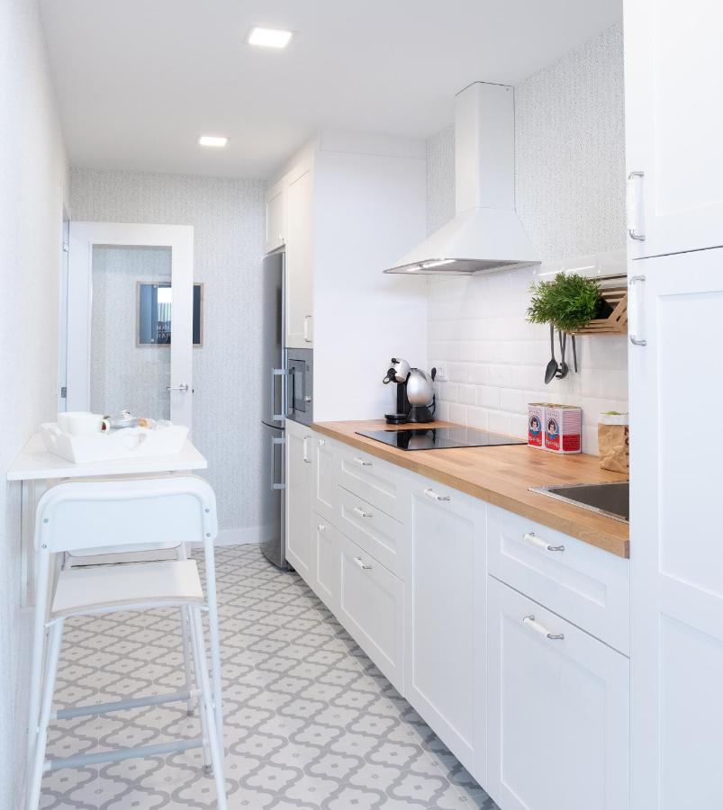 Apartamento De Diseno Centrico Con Terraza Espectacular Σαντιάγο ντε Κομποστέλα Εξωτερικό φωτογραφία