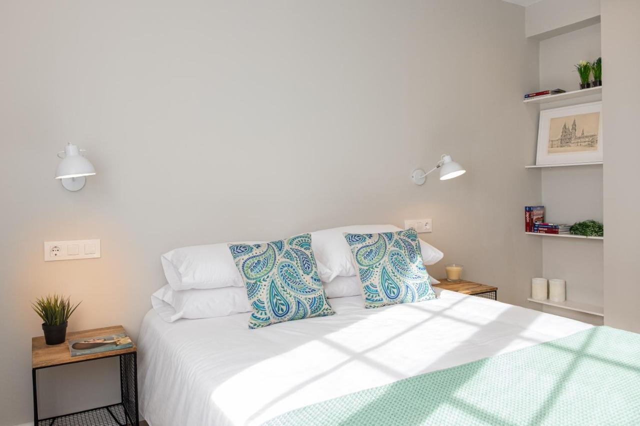 Apartamento De Diseno Centrico Con Terraza Espectacular Σαντιάγο ντε Κομποστέλα Εξωτερικό φωτογραφία