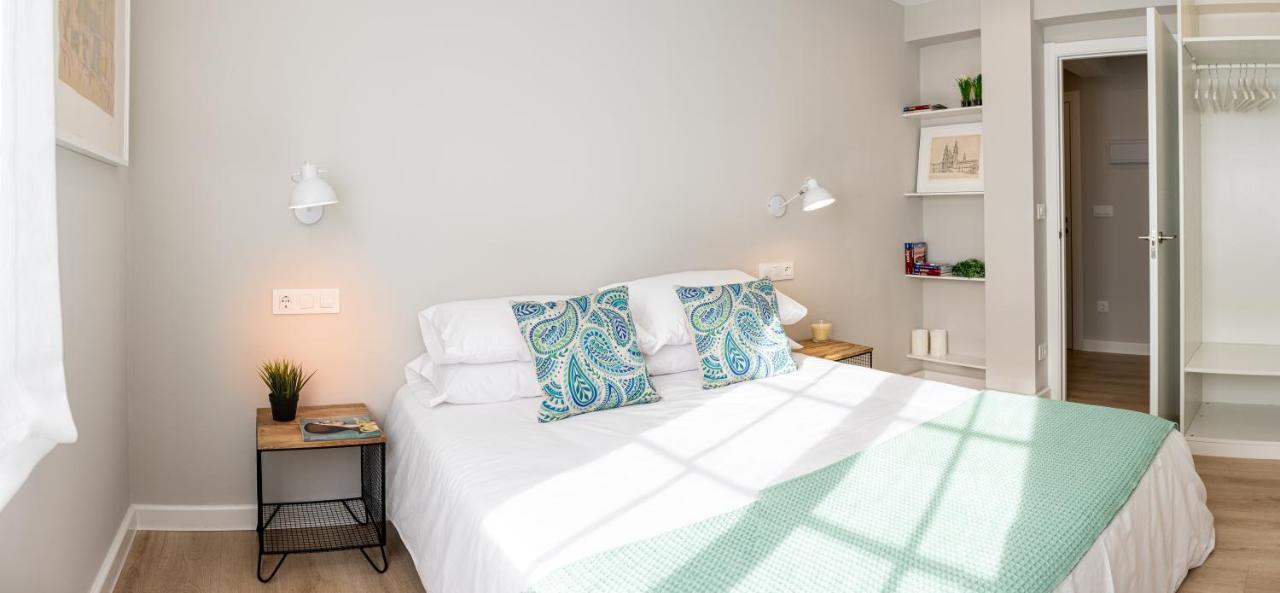 Apartamento De Diseno Centrico Con Terraza Espectacular Σαντιάγο ντε Κομποστέλα Εξωτερικό φωτογραφία