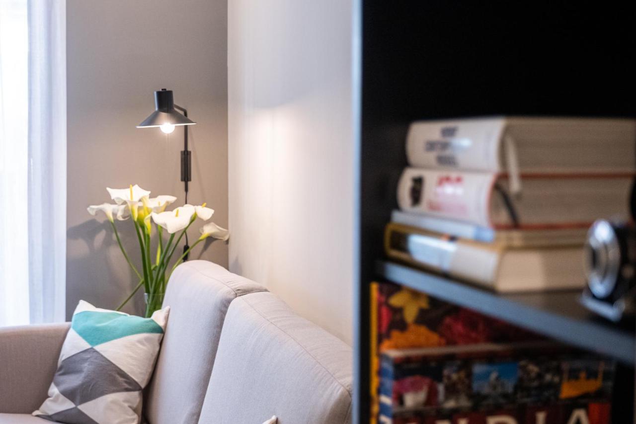 Apartamento De Diseno Centrico Con Terraza Espectacular Σαντιάγο ντε Κομποστέλα Εξωτερικό φωτογραφία