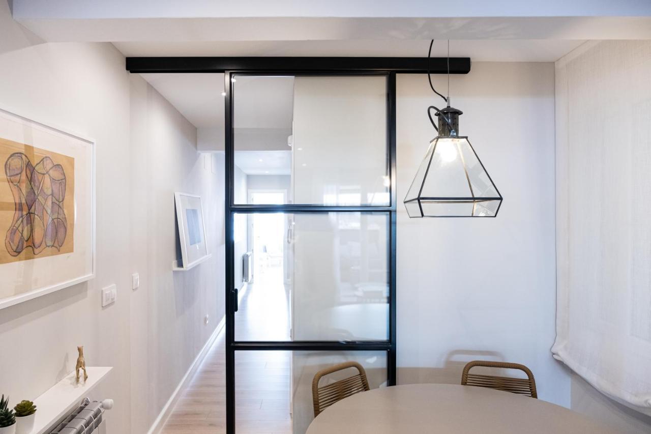 Apartamento De Diseno Centrico Con Terraza Espectacular Σαντιάγο ντε Κομποστέλα Εξωτερικό φωτογραφία